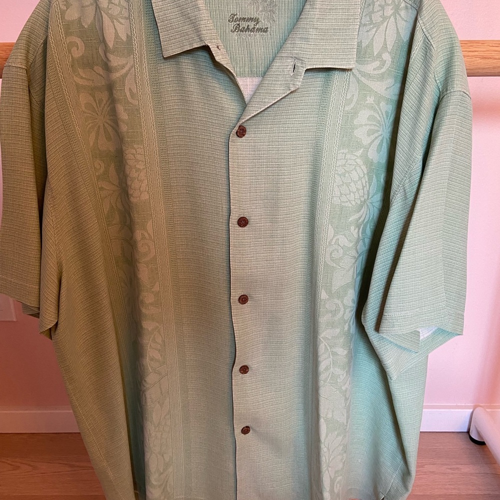 Silk Tommy Bahama Hawaiian Floral Button-Up Short-Sleeved Shirt XXL